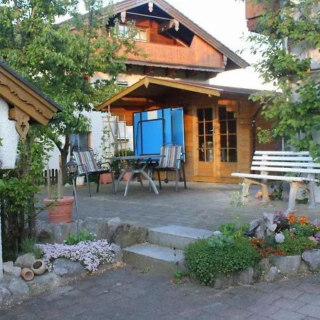 Christa Appartement *